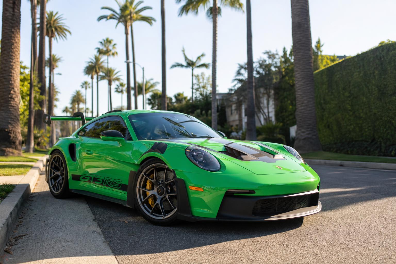 2024 Porsche 911 GT3 RS in Lizard Green